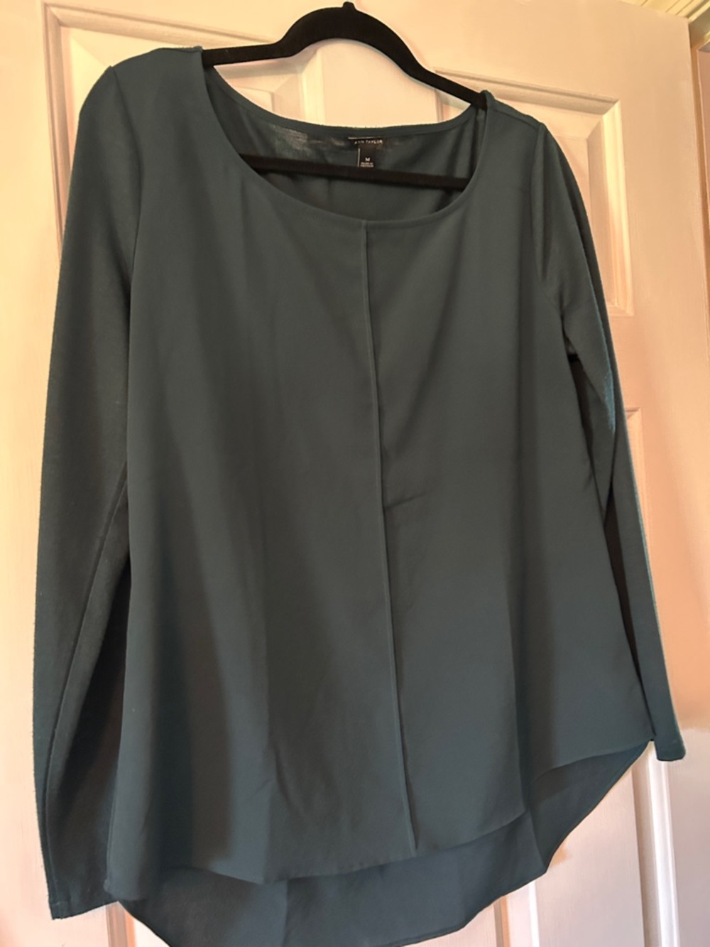 Ann Taylor Teal Scoop-Neck Long Sleeve Blouse